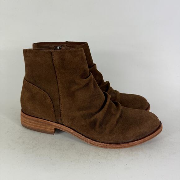 Kork-Ease Giba Bootie Women's 7 Minimalist Brown Leather Slip-On Almond Toe boot - Picture 2 of 10